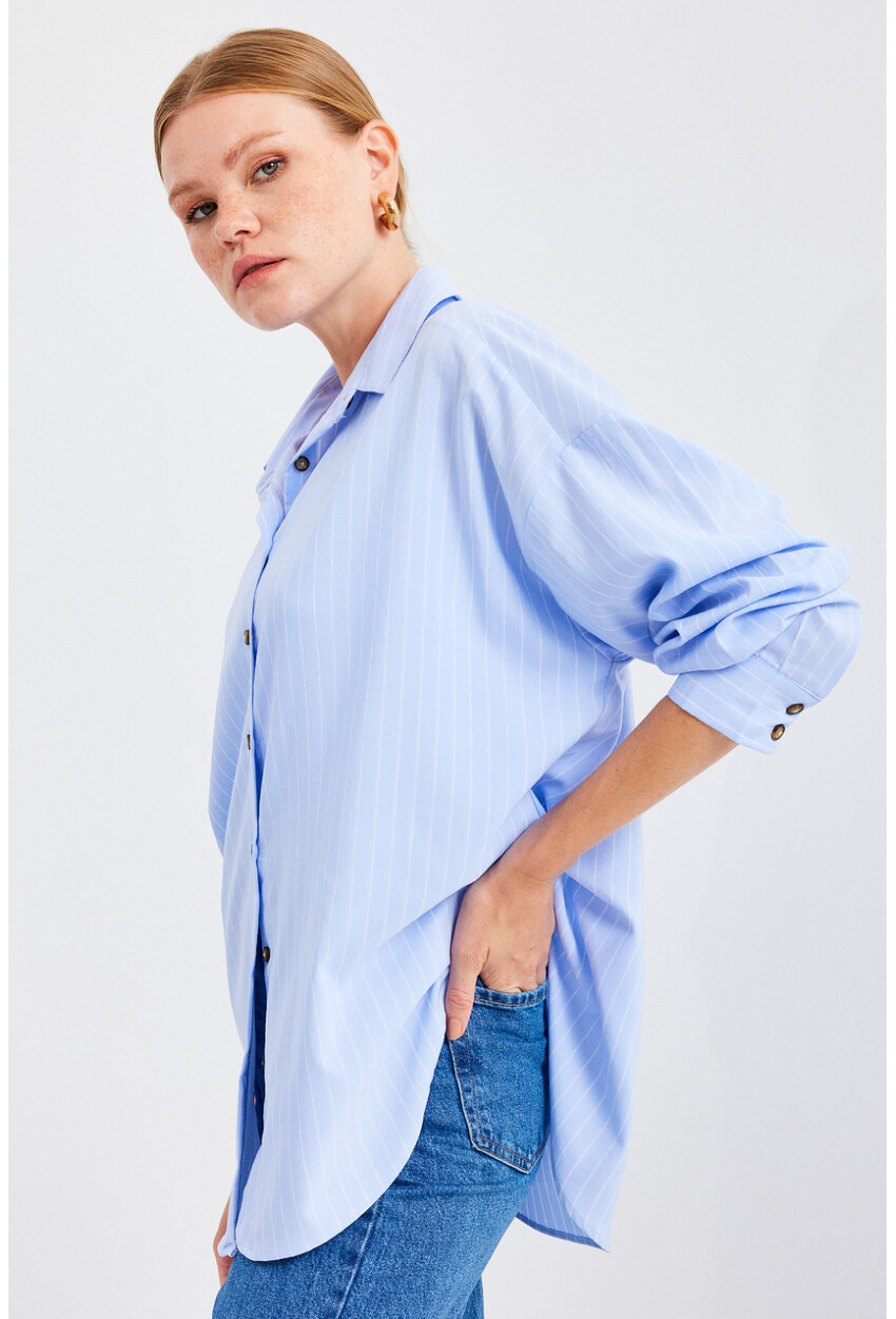 20208 Striped Oversized Long Basic Shirt