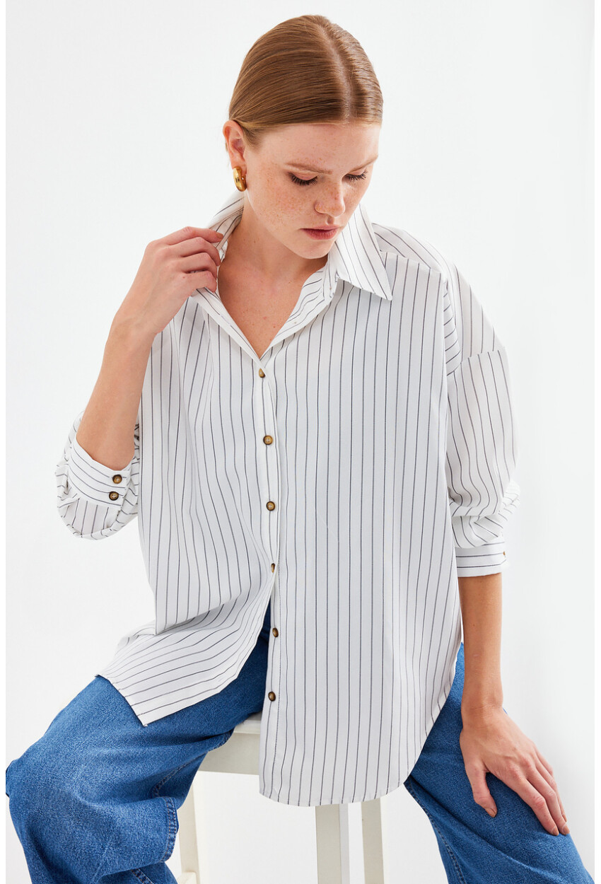 20208 Striped Oversized Long Basic Shirt