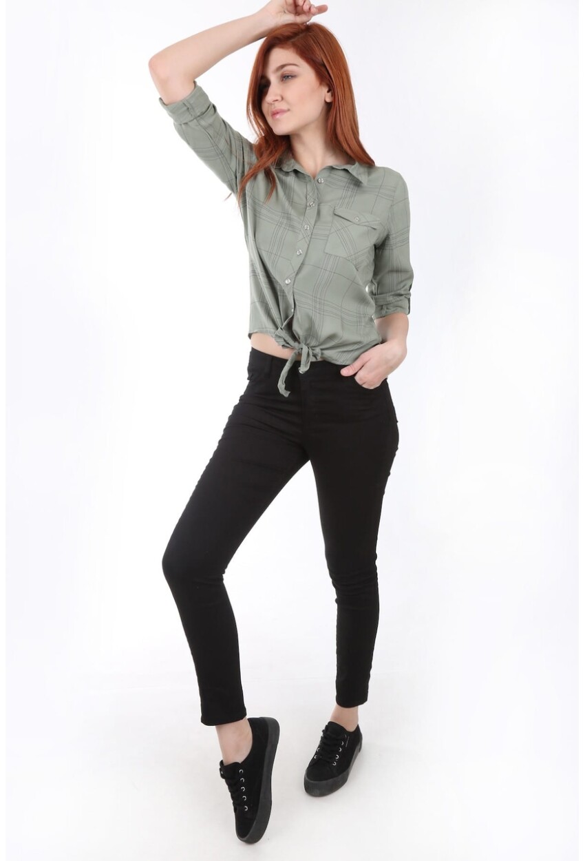 3617 Single Pocket Tie-Front Shirt