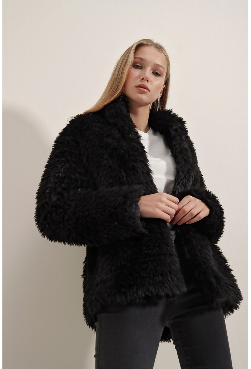 9088 Plush Coat