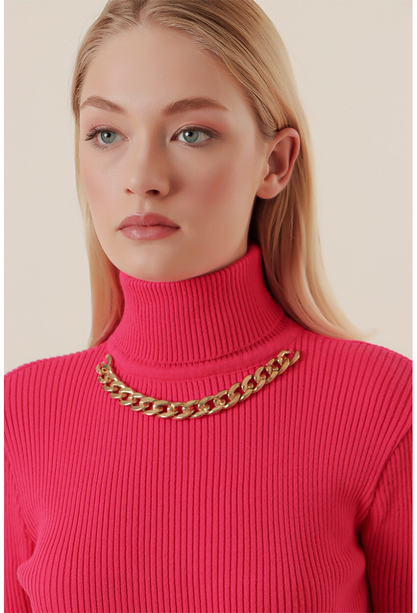 15478 Turtleneck Sweater With Chain Detail