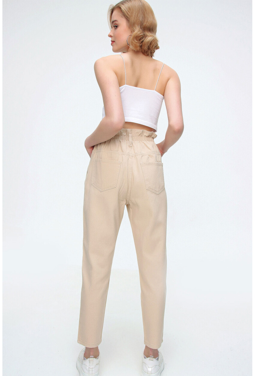 6492 Elastic Waist Denim Pants
