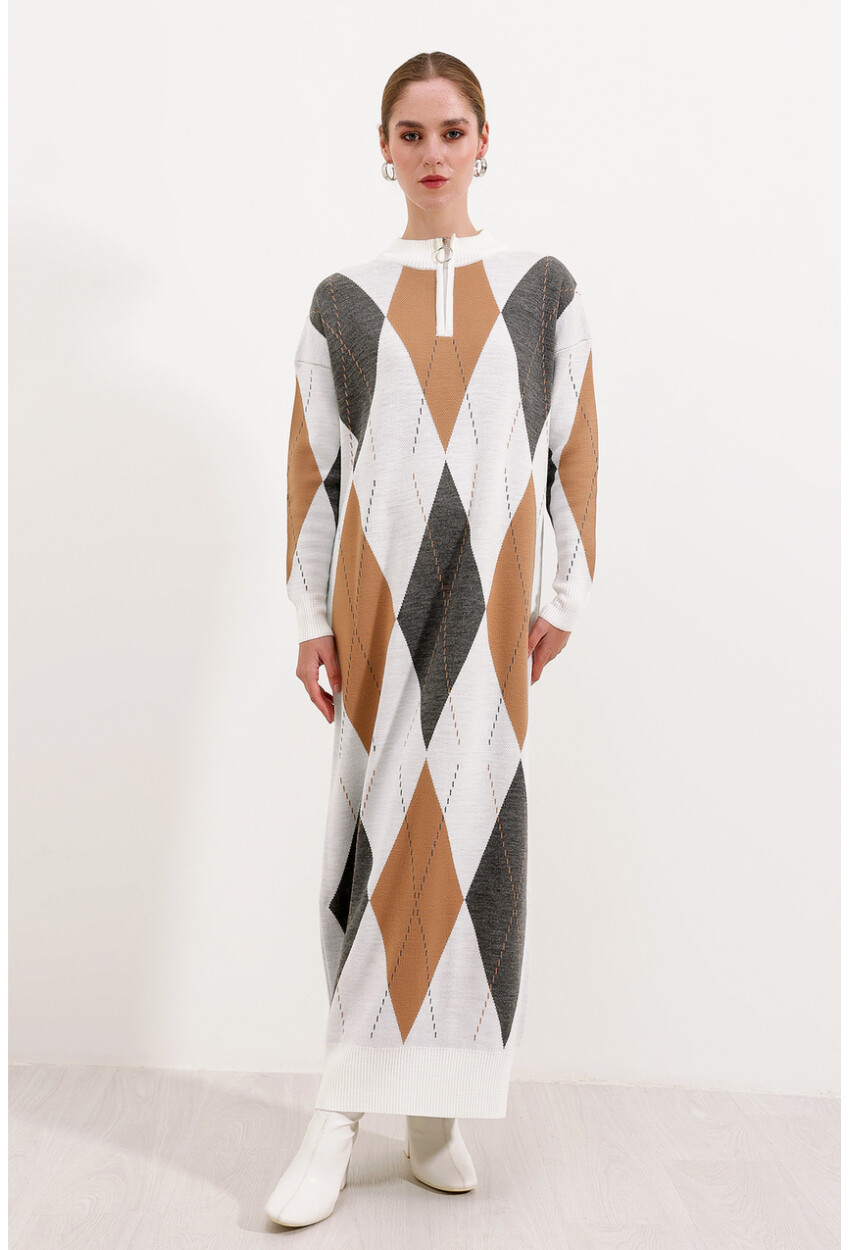15839 Full-Length Knit Dress