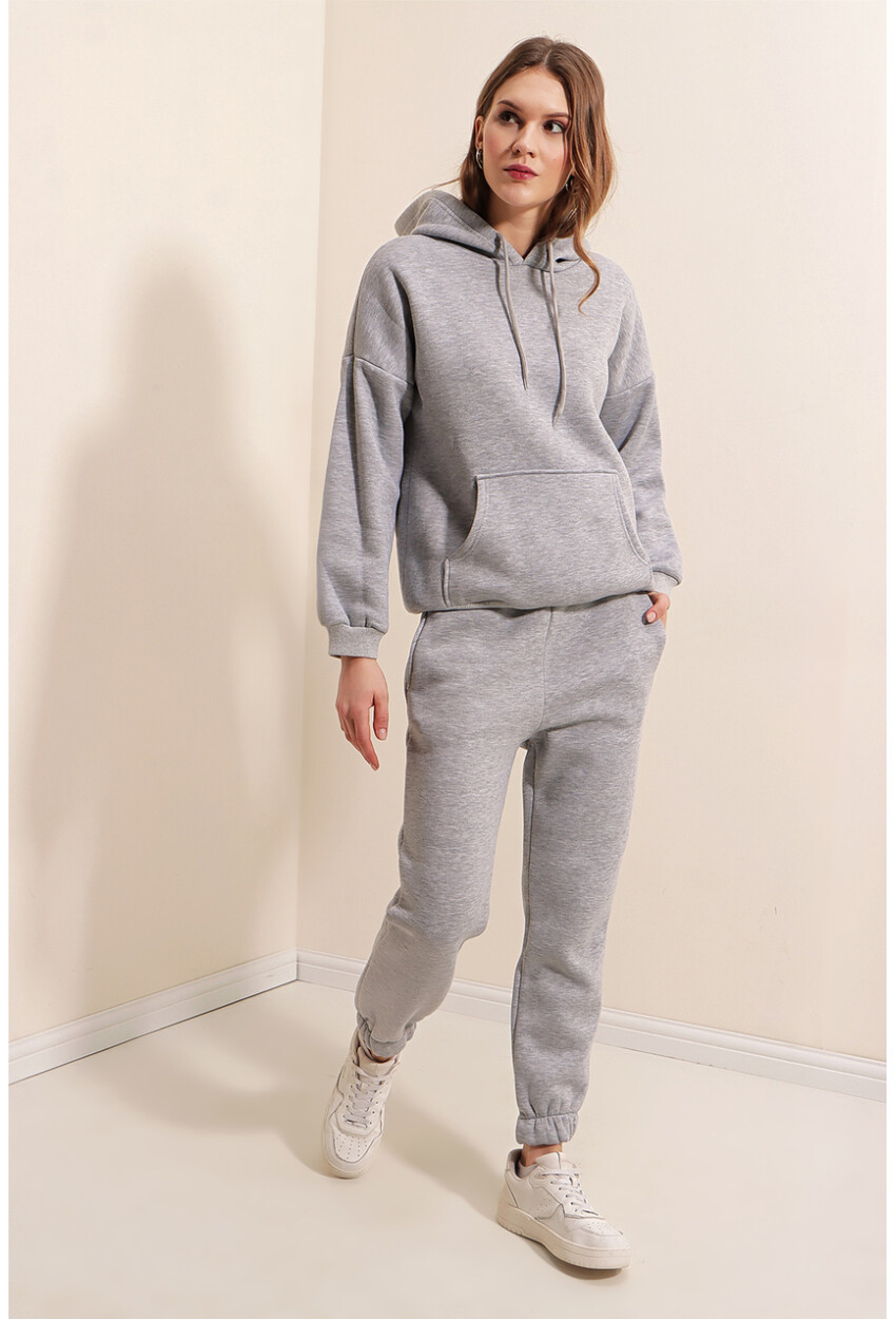 55323 Oversized Hooded Three-Thread Tracksuit