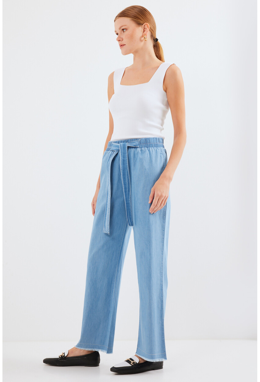 6469 Wide Leg Jeans
