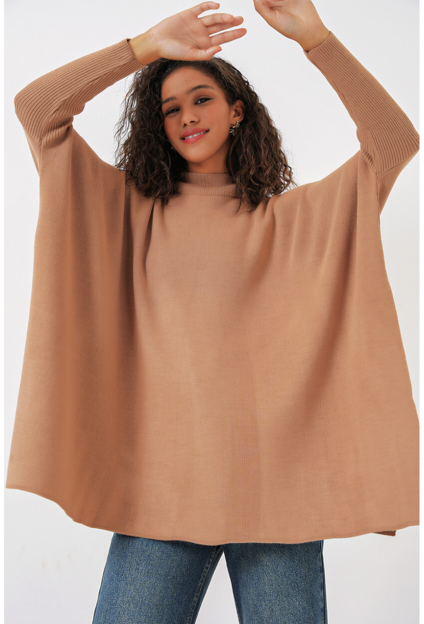 15783 Split Poncho Sweater