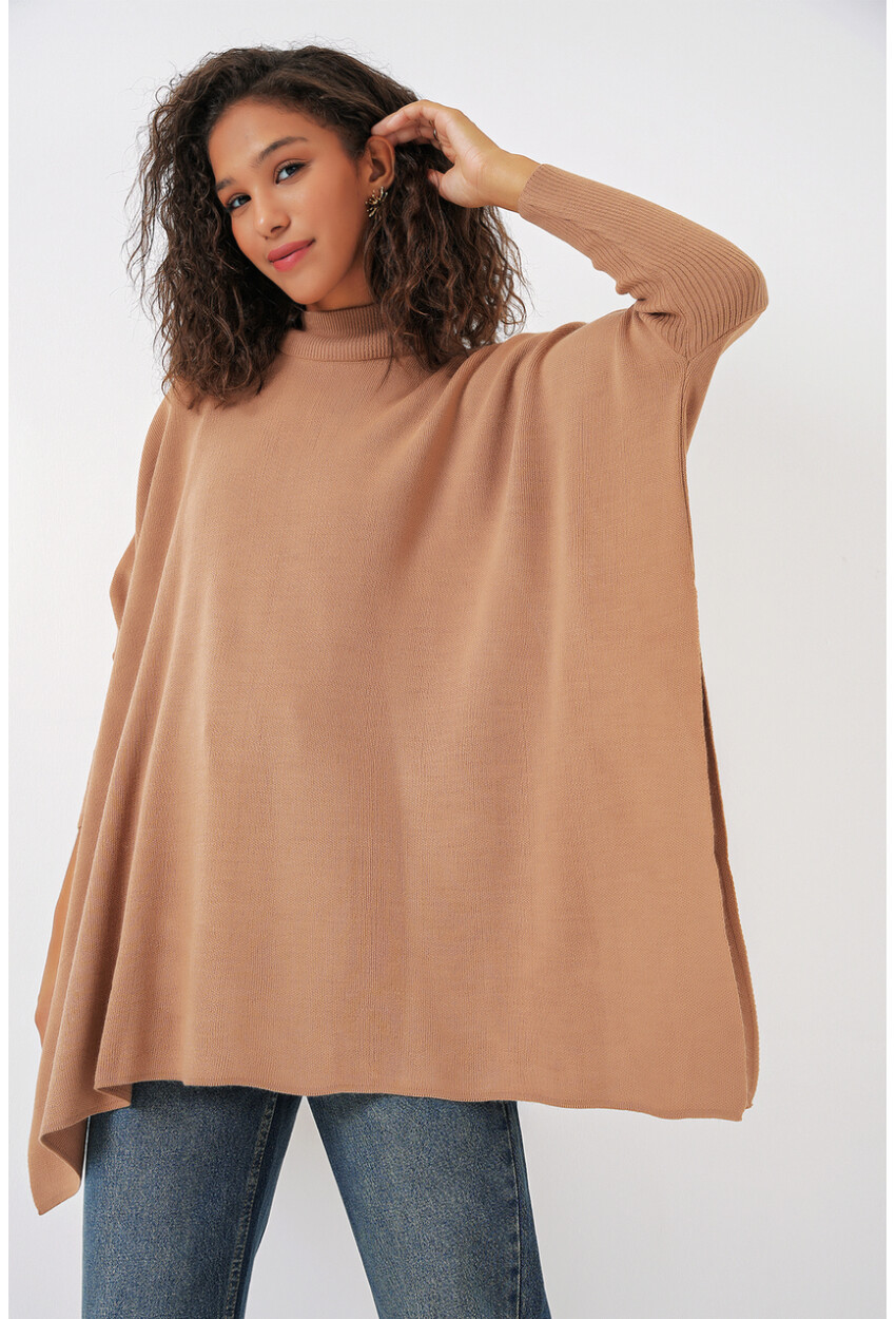 15783 Split Poncho Sweater