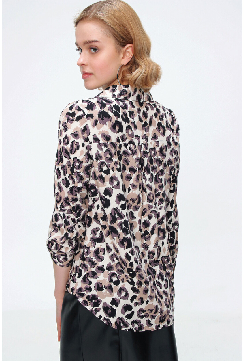 3721 Graphic Patterned Shirt