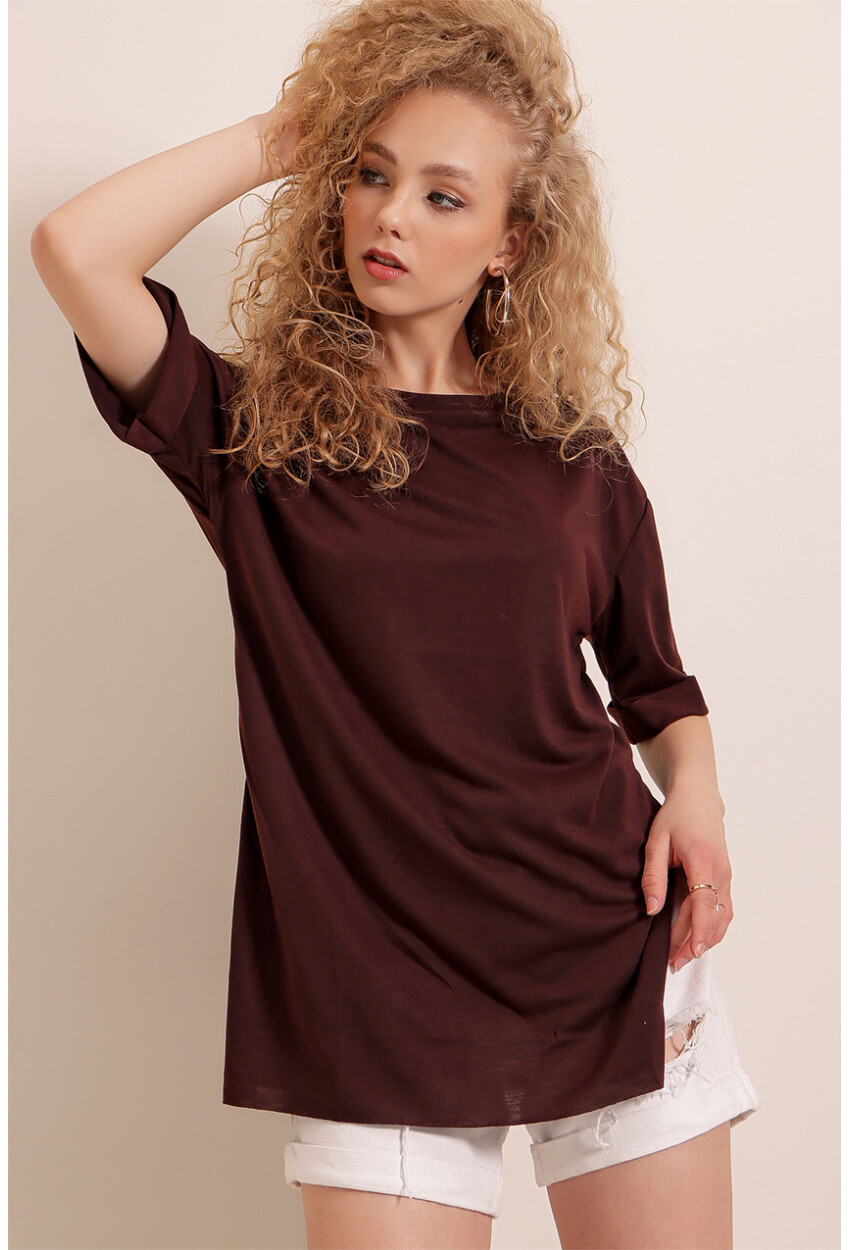 4123 Slit Oversized T-Shirt