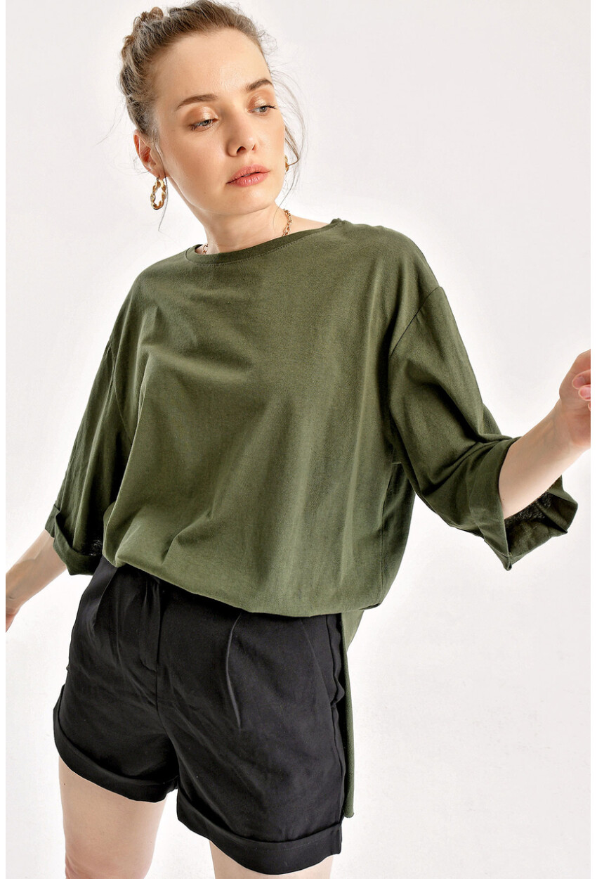 4123 Slit Oversized T-Shirt