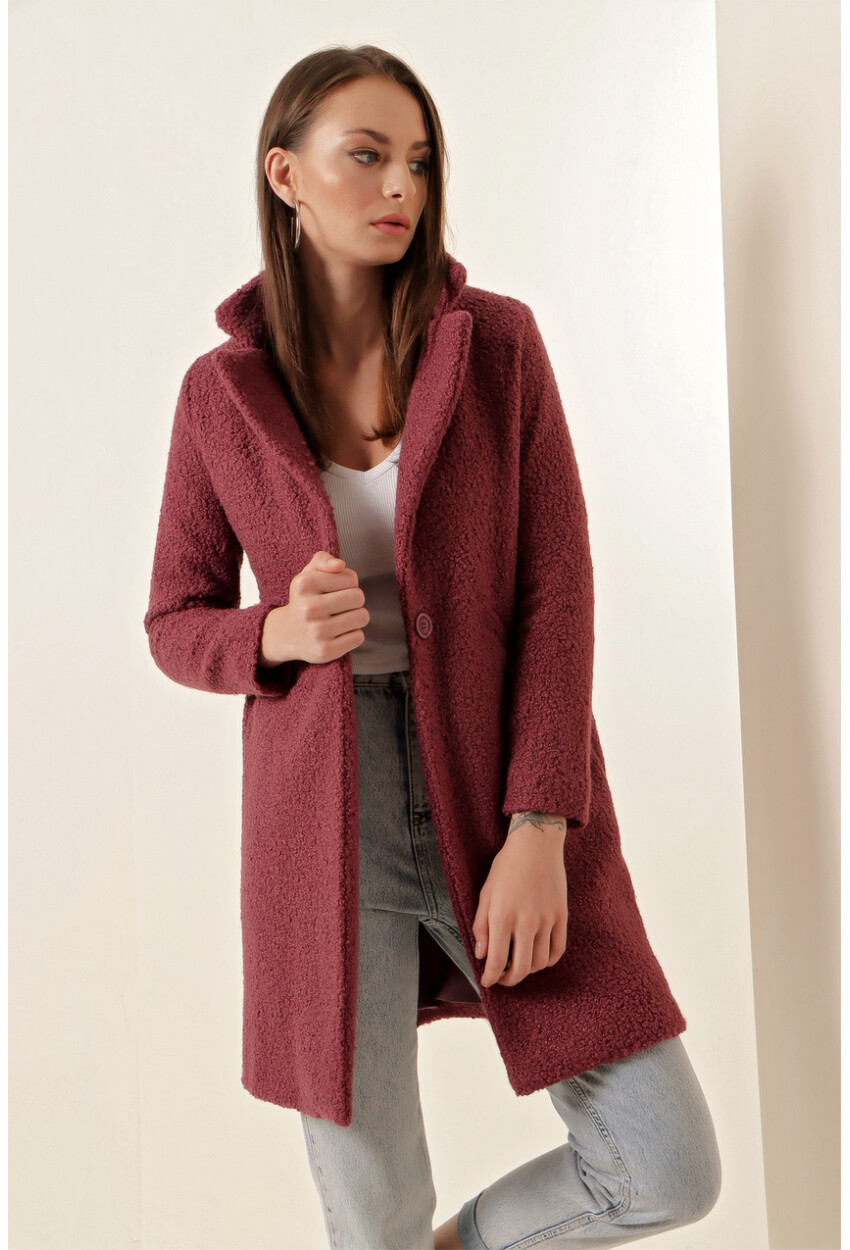 9082 Oversized Wool Coat