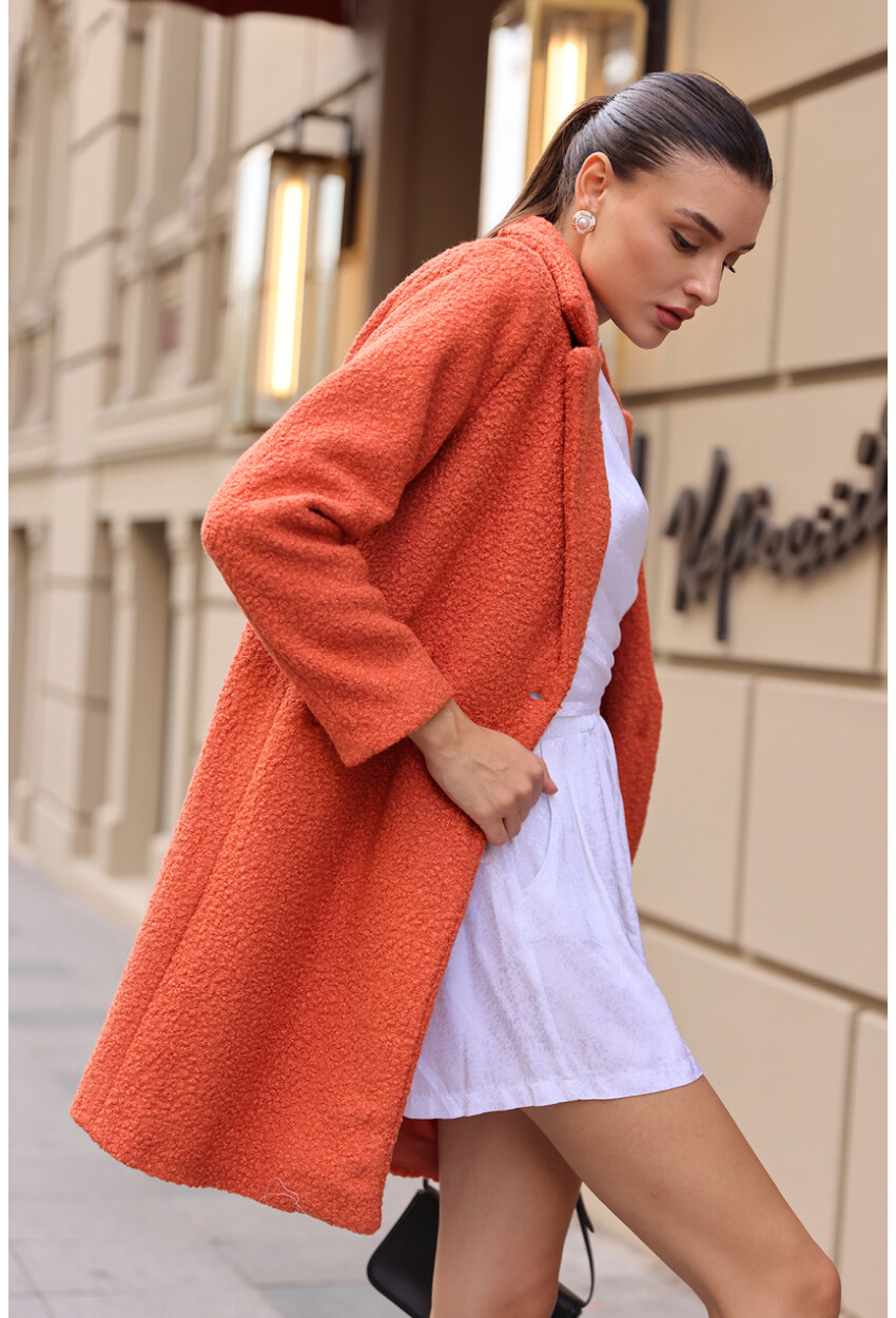 9082 Oversized Wool Coat