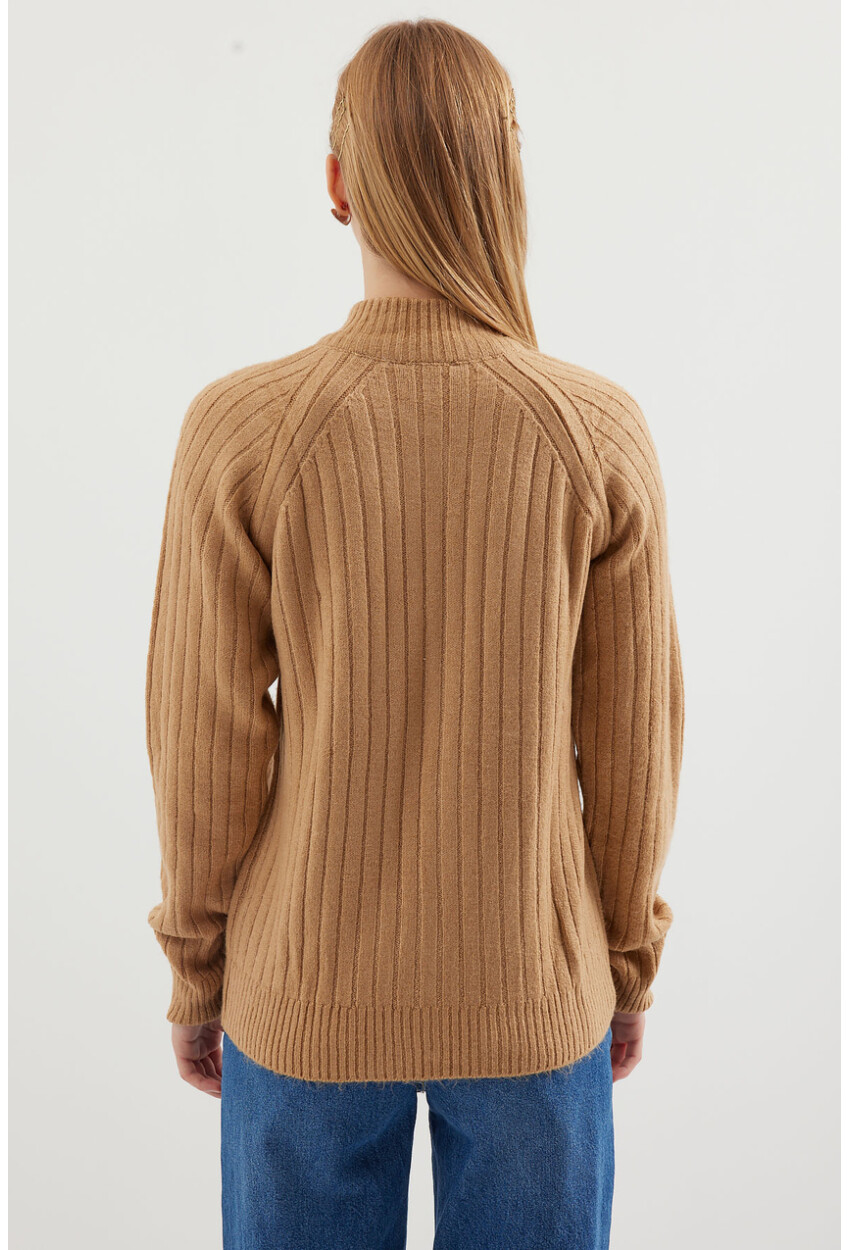 15880 Zippered Knit Cardigan