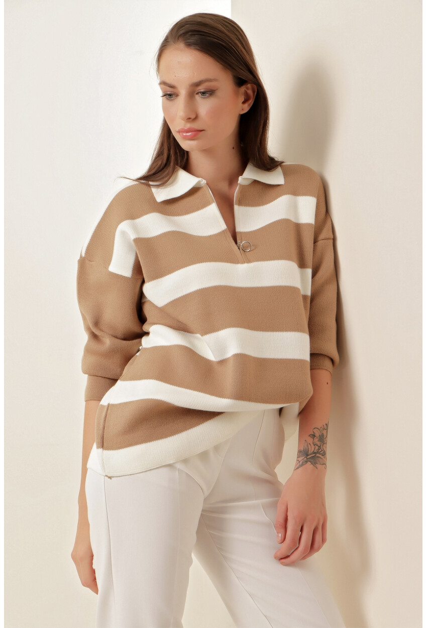 4512 Striped Oversized Sweater