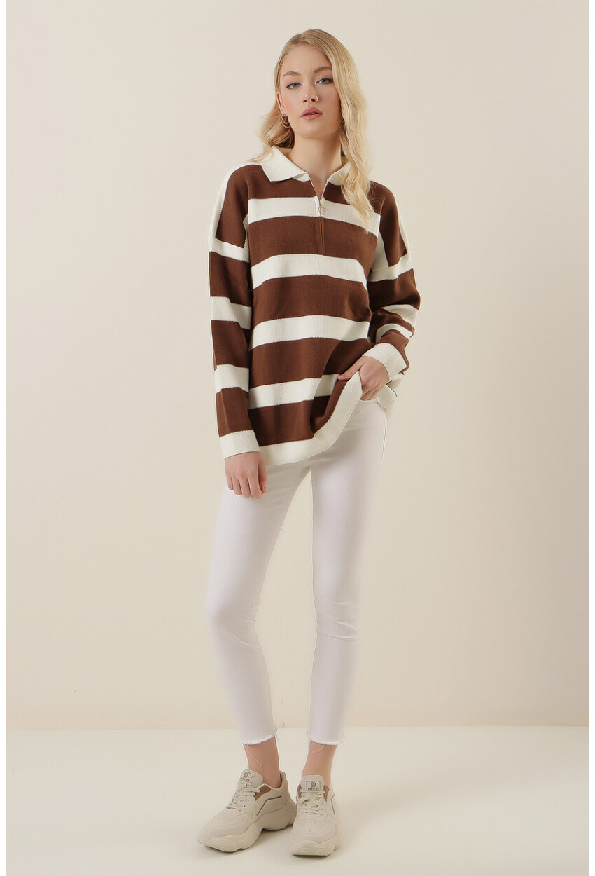 4512 Striped Oversized Sweater
