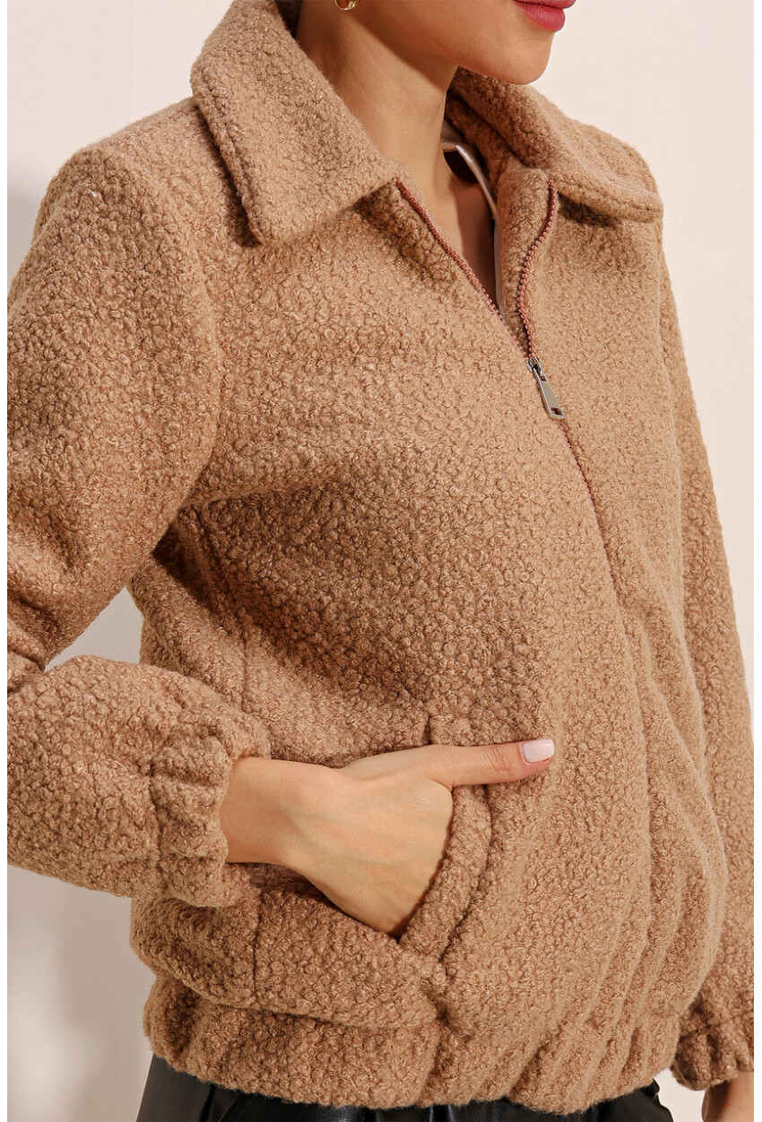 5175 Oversized Boucle Jacket