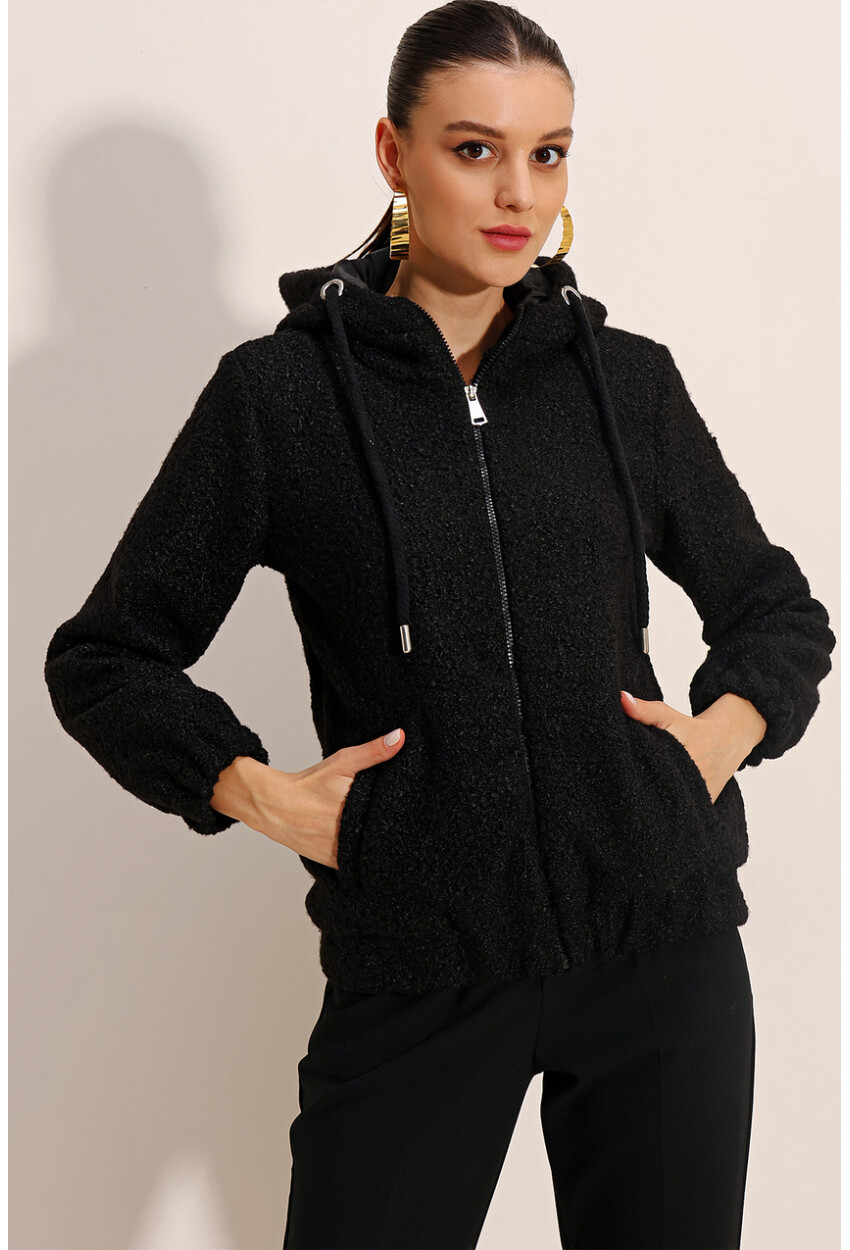 5180 Wide Fit Hooded Coat
