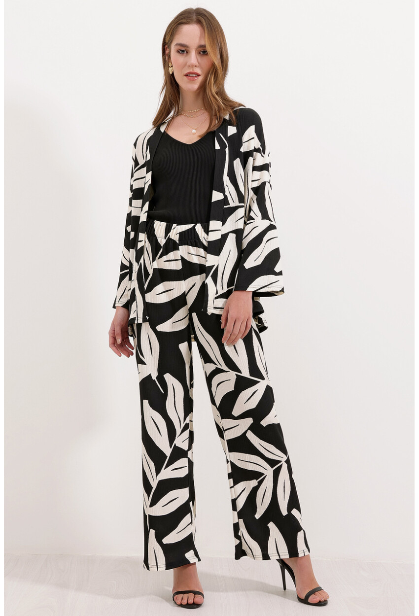 6582 Knit Two-Piece Set