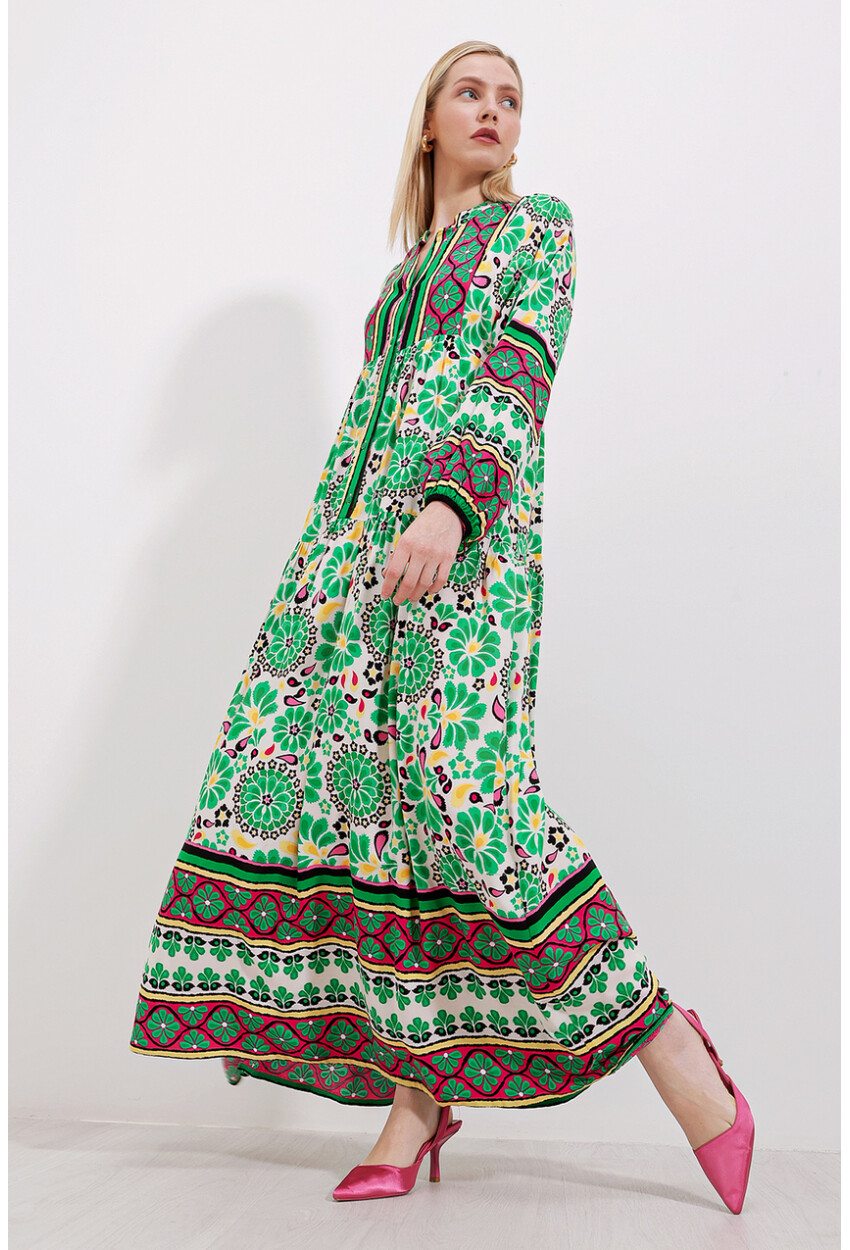 2423 Authentic Patterned Dress