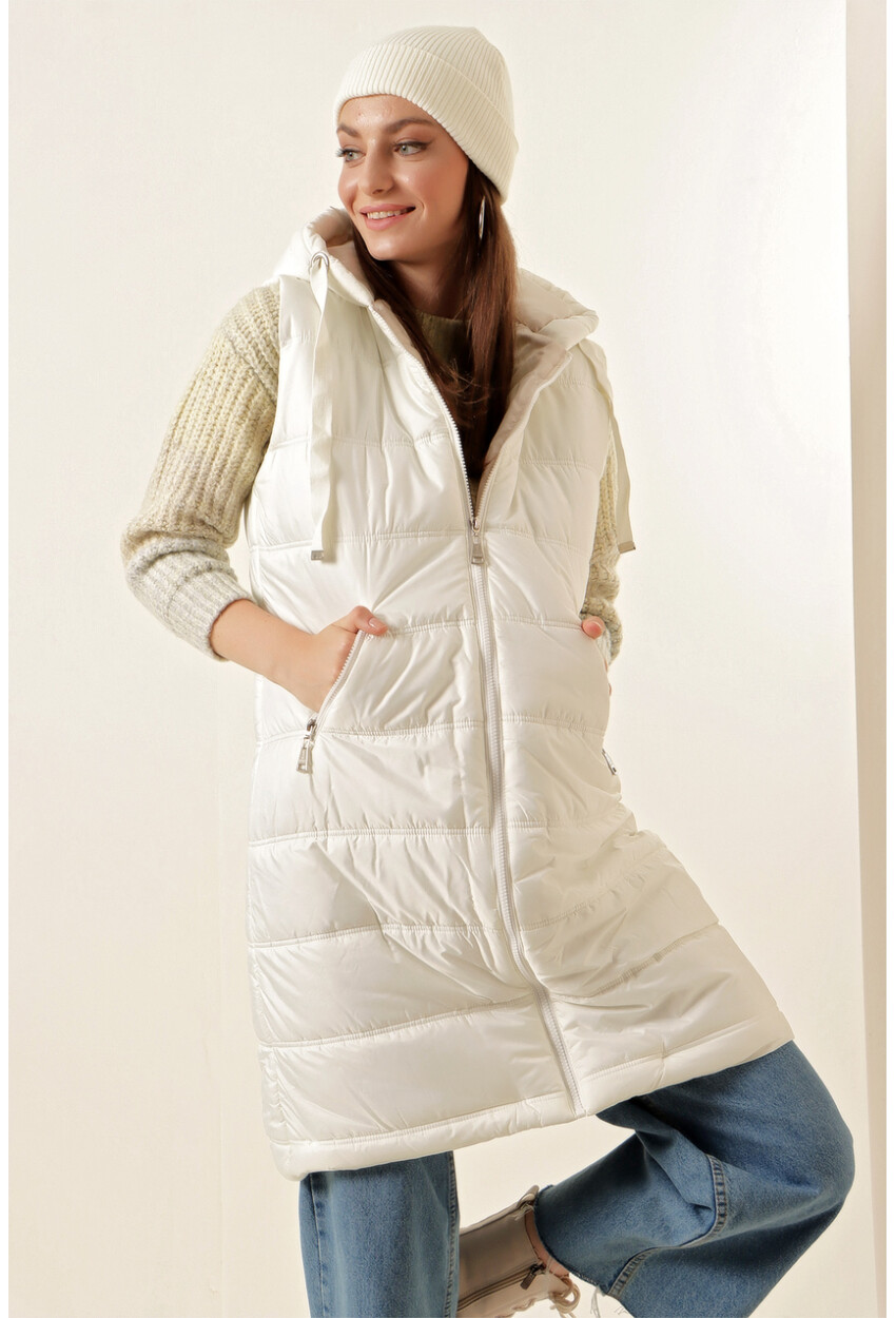 5140 Long Quilted Puffer Vest