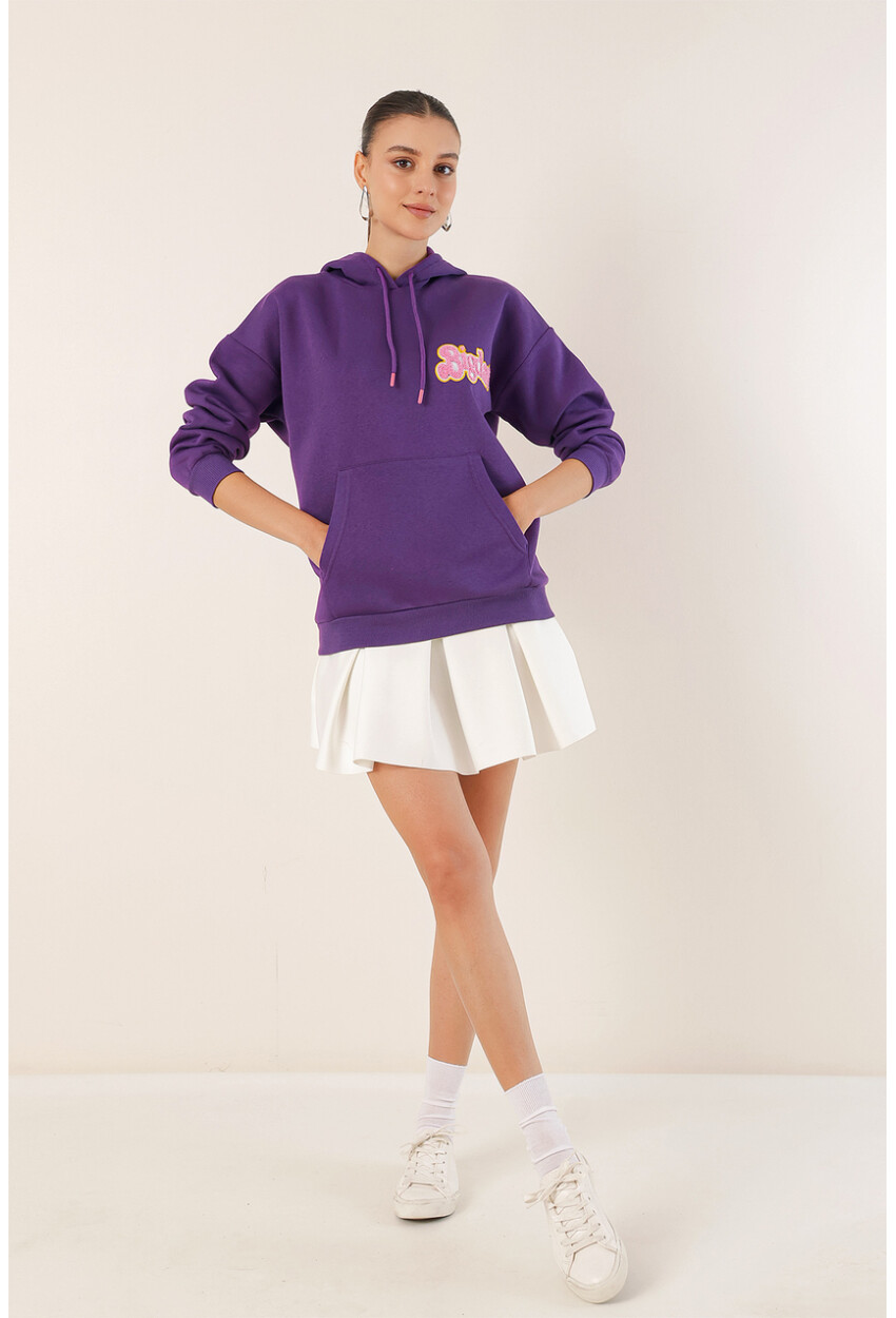 55424 Embroidered Oversized Sweatshirt