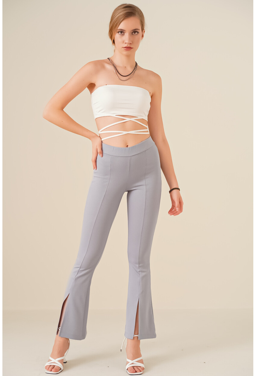 6548 Slit Flared Pants