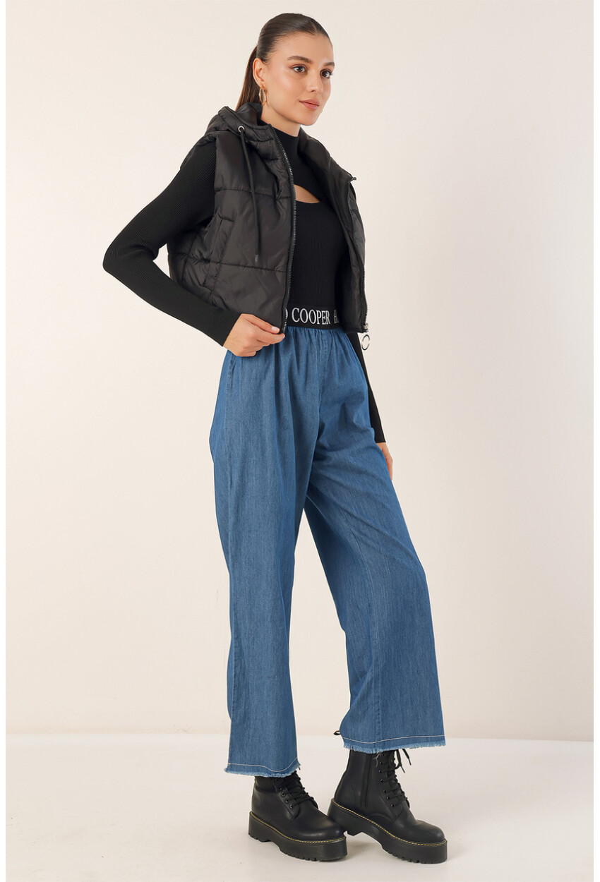 6789 Crop Puffer Vest