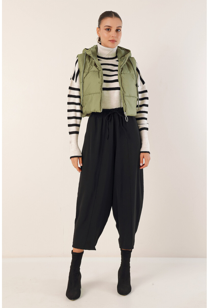 6789 Crop Puffer Vest
