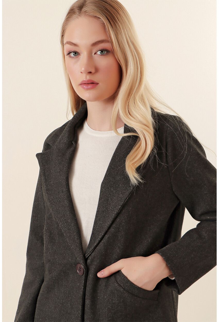 9085 Wool Coat