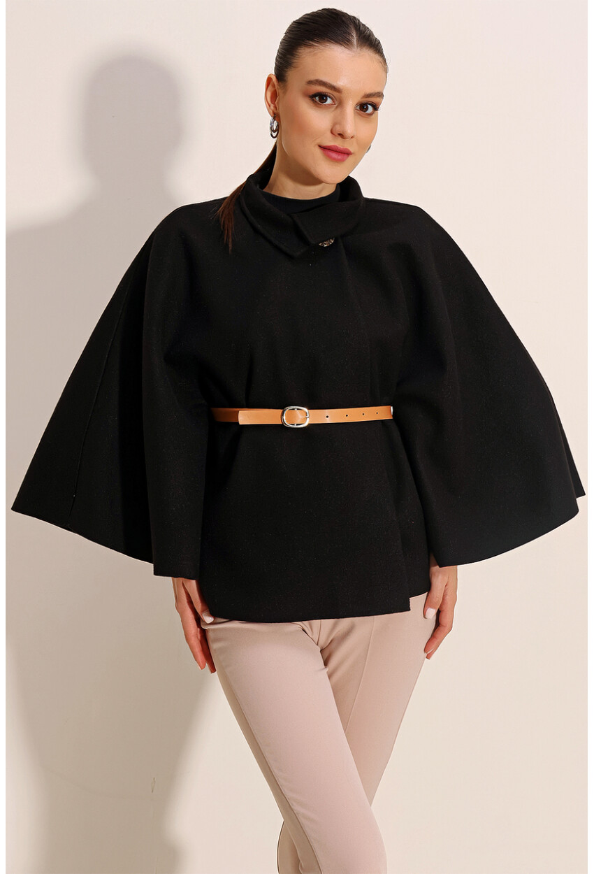 9134 Wool Poncho With Belt
