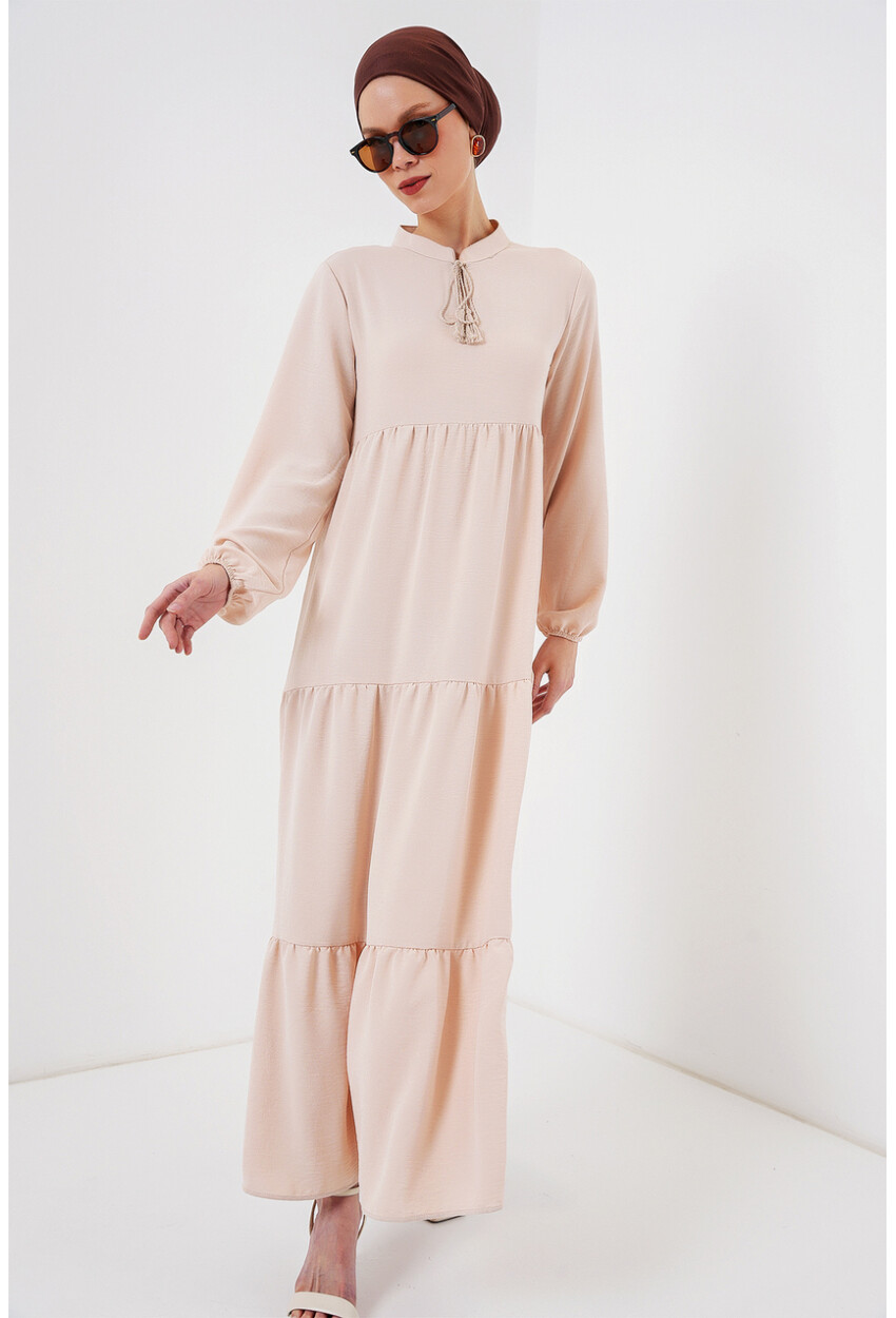 1627 Hijab Dress With Lace-Up Collar