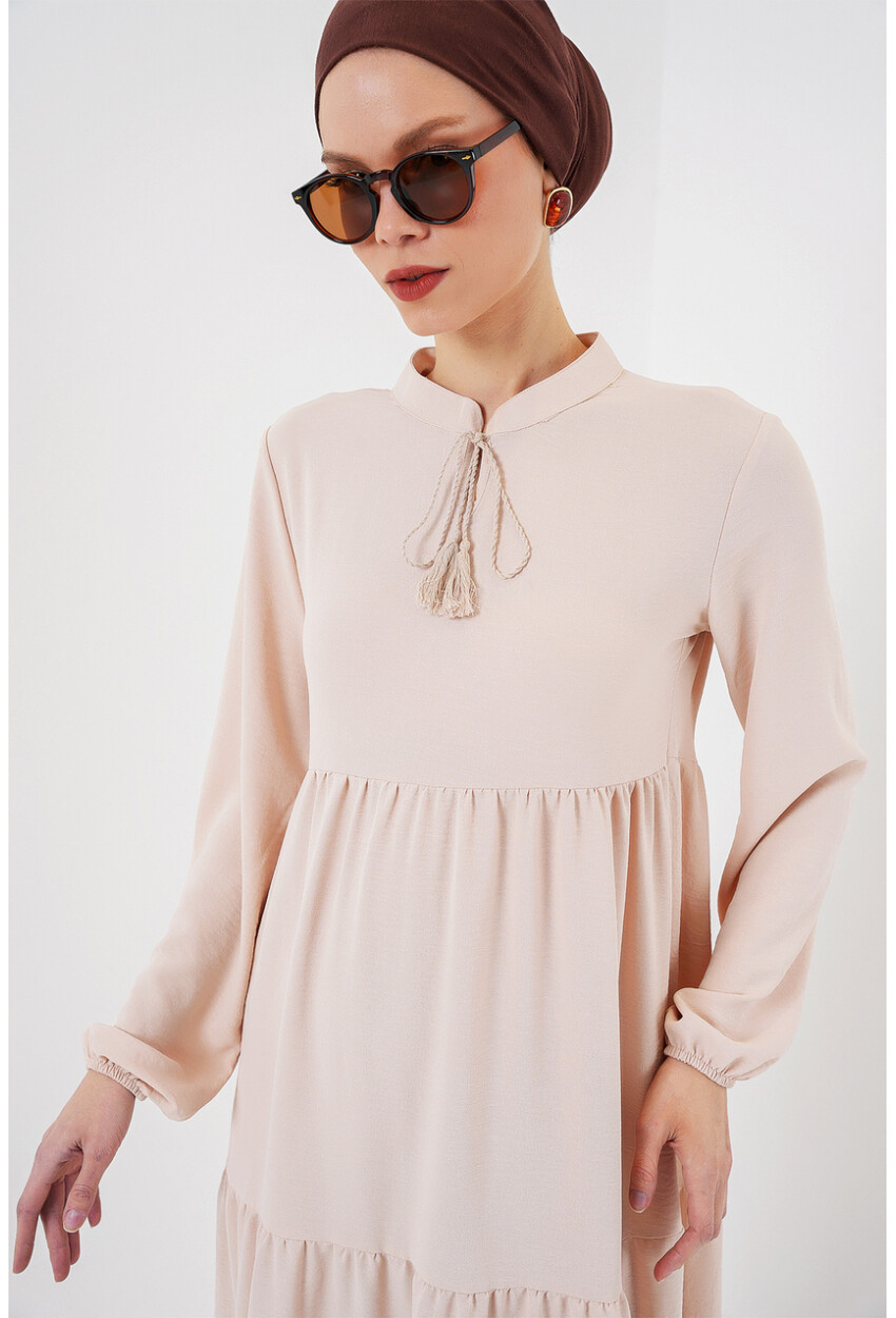 1627 Hijab Dress With Lace-Up Collar