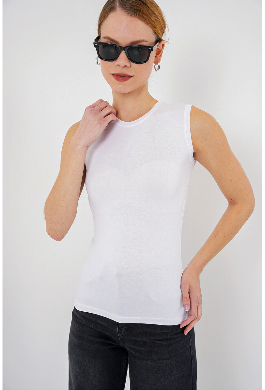 Kadın Kolsuz Body 4347
