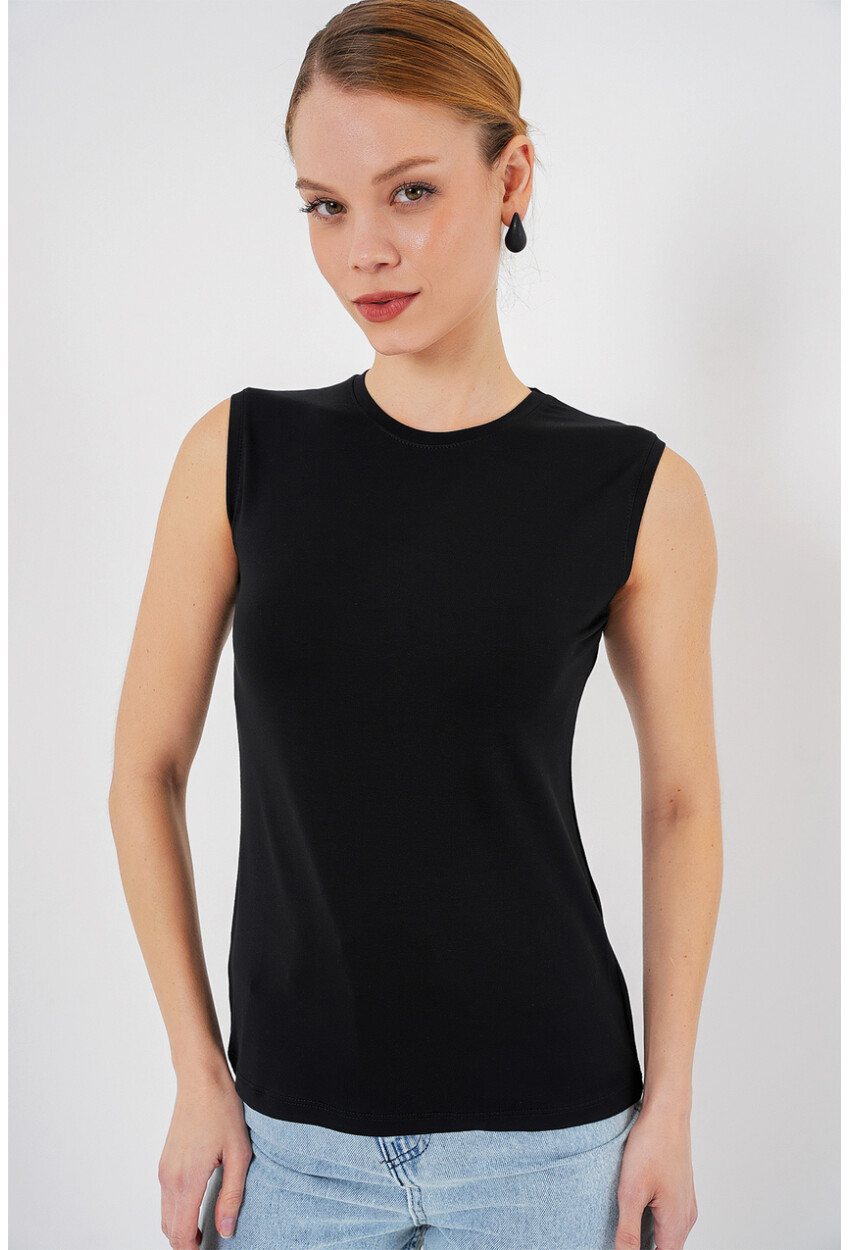 Kadın Kolsuz Body 4347
