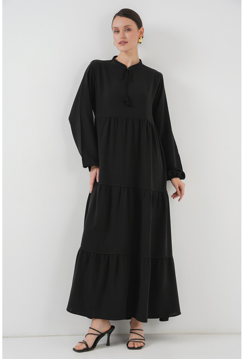 T1627 Dress With Lace-Up Collar