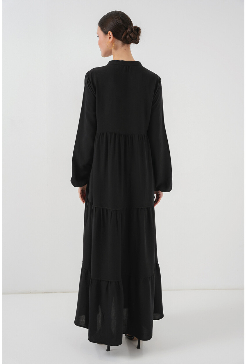 T1627 Dress With Lace-Up Collar