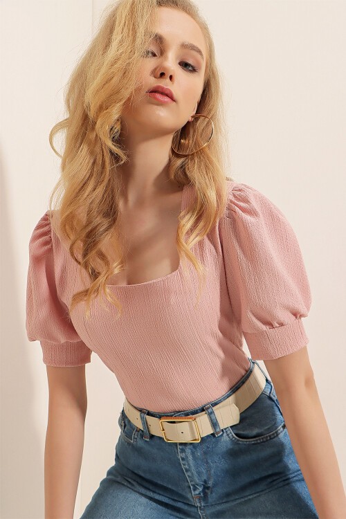 Merterium 0409 Kare Yaka Örme Bluz - Pudra