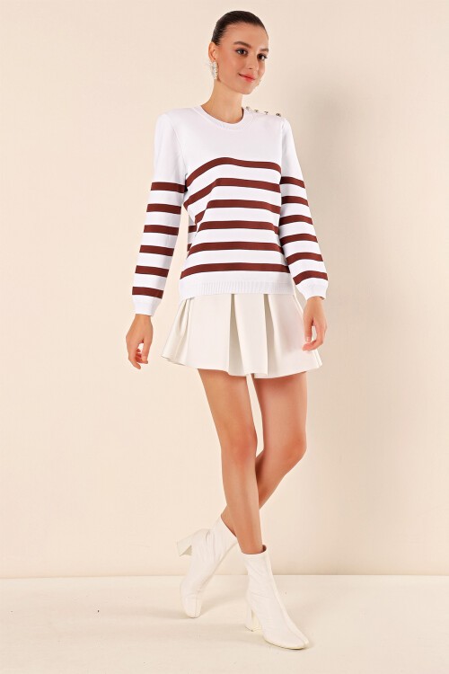 Merterium 15820 Düğme Detay Çizgili Kazak - C. Kahverengi