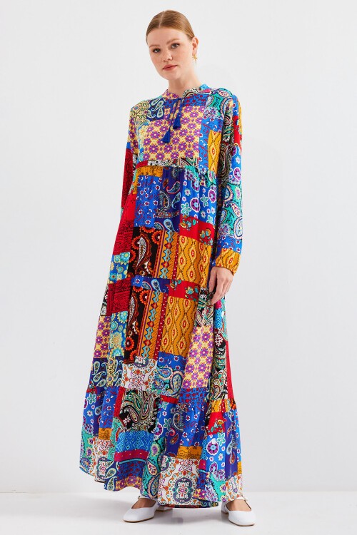 Merterium 1627 Yaka Bağcıklı Tesettür Elbise - Çok Renkli