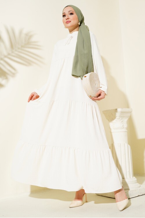 Merterium 1627 Yaka Bağcıklı Tesettür Elbise - Krem