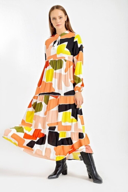 Merterium 1627 Yaka Bağcıklı Tesettür Elbise - Safran