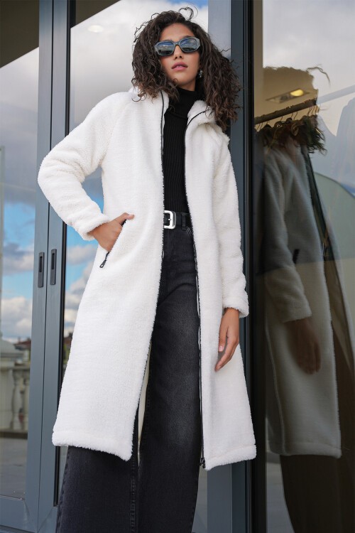 Merterium 9132 Kapüşonlu Peluş Kaban - Krem