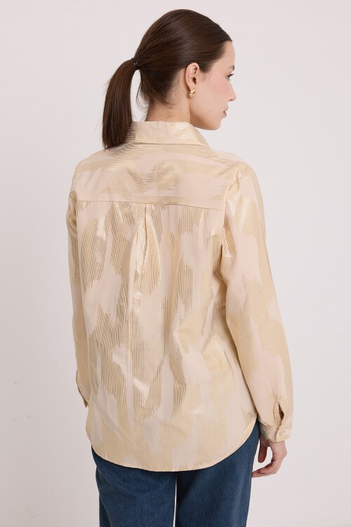 Merterium Kadın Bej Gold Varak Desenli Gömlek 20253