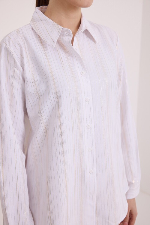 Merterium Kadın Beyaz Gümüş Varak Desenli Gömlek 20253