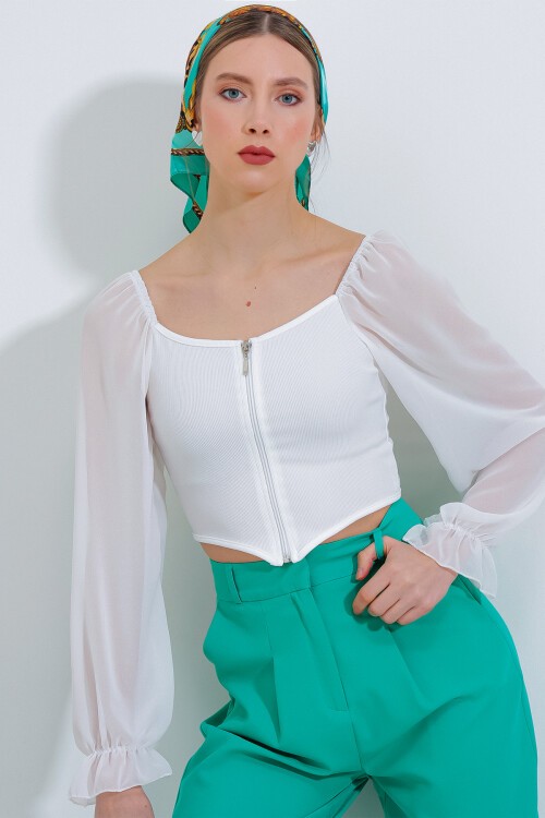 Merterium Kadın Beyaz Şifon Önü Fermuarlı Bluz 0496