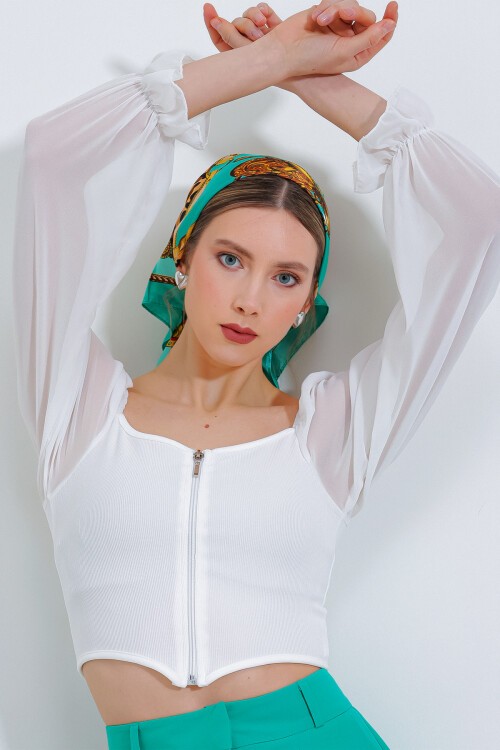 Merterium Kadın Beyaz Şifon Önü Fermuarlı Bluz 0496