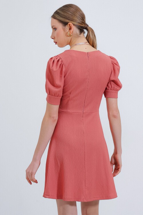 Merterium Kadın Gül Kurusu Kare Yaka Örme Mini Elbise