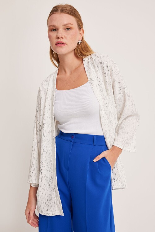 Merterium Kadın Gümüş Varaklı Örme Kimono 5925