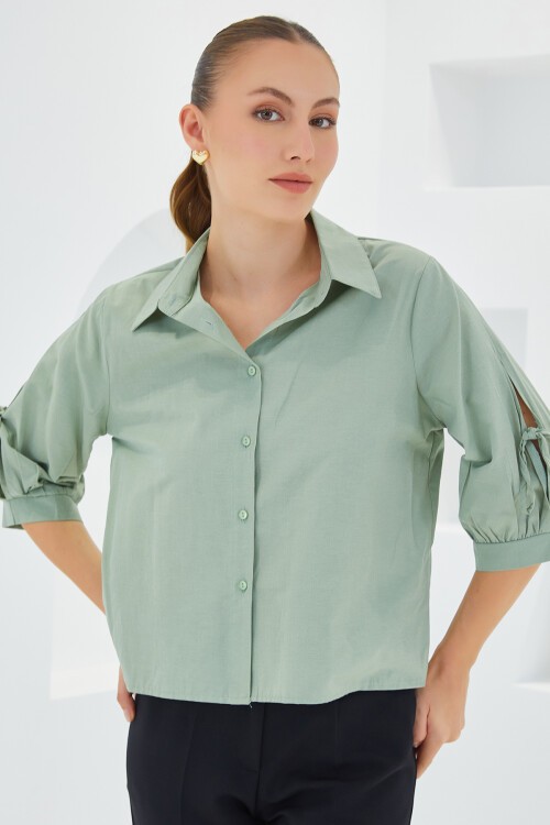 Merterium Kadın Kol Detaylı Çağla Yeşili Crop Gömlek 20246