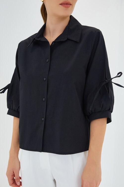 Merterium Kadın Kol Detaylı Siyah Crop Gömlek 20246